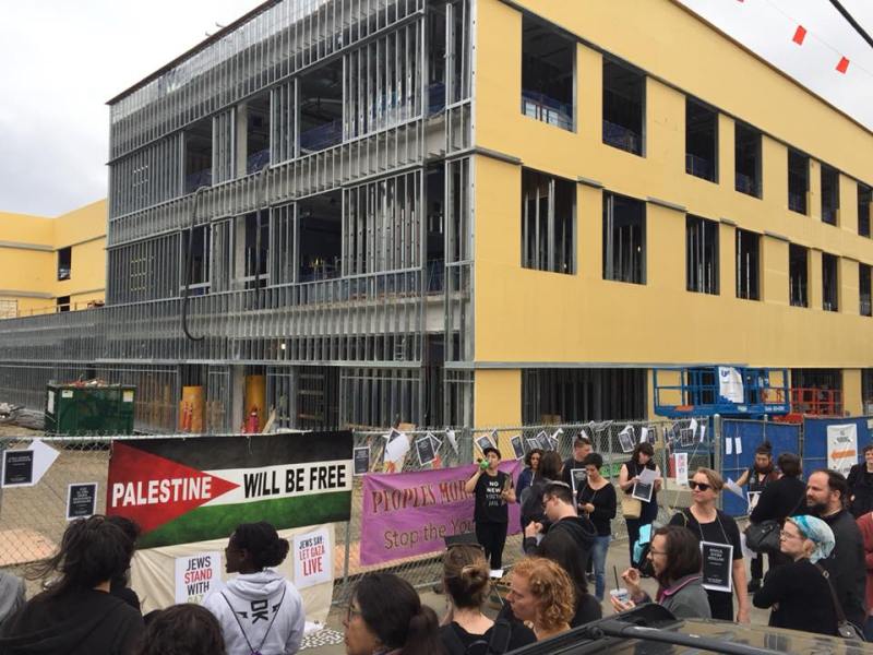 32765415_1659246367446679_4936659105356972032_n